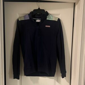 Vineyard Vines Navy pull over with Patterned Shoulders